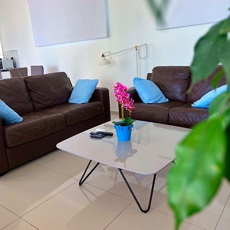 3 Bedroom Seaview Villa Direct In Coral Bay With Pool Exterior photo