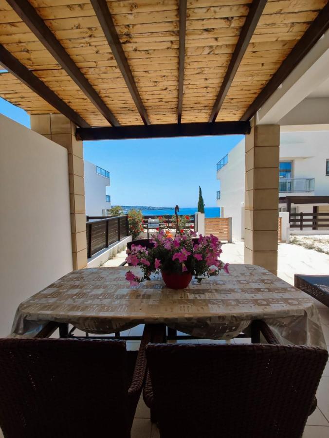 3 Bedroom Seaview Villa Direct In Coral Bay With Pool Exterior photo