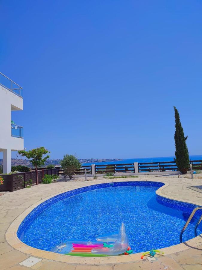 3 Bedroom Seaview Villa Direct In Coral Bay With Pool Exterior photo
